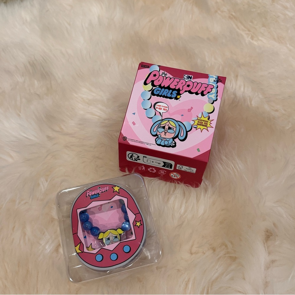 CRYBABY x Powerpuff Girls phone charm - Bubbles
